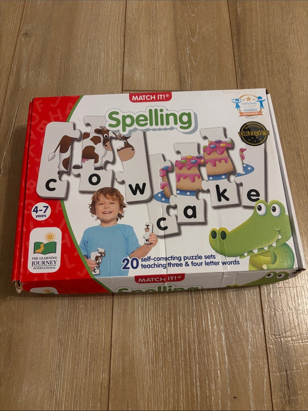 Match it! Spelling Puzzle Game for Kids